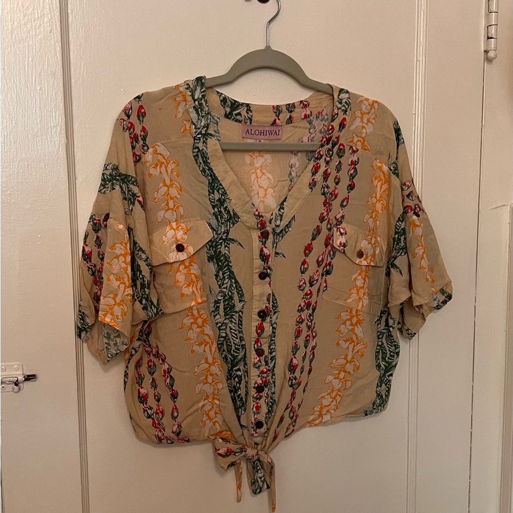 Alohiwai cropped tie lei blouse